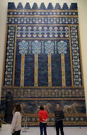 Berlin Pergamonmuseum Rekonstruktion Der Aussenwand Des Thronsaals Von Nebukadnezar Ii Reconstruction Of Nebuchadnezzar S Ii Throne Hall S Outer Wall Historical Museum Wall