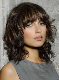 This layered pixie cut is elevated to the next level with the help of bangs. Bangs Shag Brown And Caramel Google Search Hair Styles Shoulder Length Curly Hair Bangs Wavy Hair