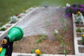 The first manufactured garden hose was for the ultimate home garden hose that can stand up to any kind of abuse without cracking or being crushed, stainless steel is the best option. The 5 Best Garden Hose Nozzles