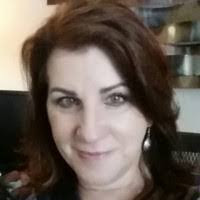 Kim Gooding's Instagram, Twitter & Facebook