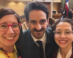 📍Valparaiso 🔰Terminando el día de discusión en sala, seguimos avanzando  proyectos de ley y trabajando en equipo con nuestro Candidato Presidencial  GONZALO WINTER quien sigue sumando apoyos para las Primarias del 29