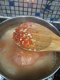 Sos pencicah thai yuyu nk cicoh nge kepok,jeput, popia sayur,ikan celup tepung ke boleh belaka. Cara Buat Homemade Sos Cili Thai Sos Pencicah Pedas Masam Manis Memang Terangkat Vanilla Kismis