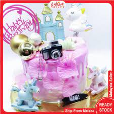 Maybe you would like to learn more about one of these? Cake Topper Cake Deco Pony Castle Unicorn Birthday Cake Ornaments Ins Style Mini Camera Decoration Kek Hiasan Harijadi