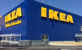 تحقيق إسرائيلي يكشف العلاقة بين فتح فروع إيكيا وتبرعاتها لجماعة ليتسمان الحريدية وكالة سوا الإخبارية