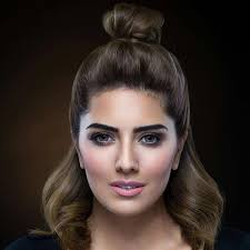 عدسات لوريال بالشكل الجديد أنتي ملكة علي عرش الجمال هيا عبد السلام ملكة بمعني الكلمه عدسات لوريال السعر 8 دينار العرض 3 عدسات بسعر 20 د Makeup In 2019