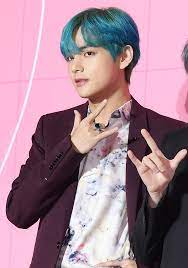 Being a part of the popular south korean boy group named bts (bangtan boys). V Singer Simple English Wikipedia The Free Encyclopedia