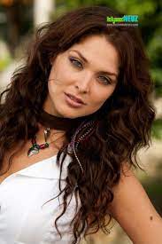 To Watch Famous Mexican Actress Model And Former Beauty Queen Blanca Soto Biography Films Wallpapers Profile An Blanca Soto Pelo Castano Claro Pelo Castano