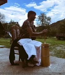 Maybe you would like to learn more about one of these? V Sloveniji Geji In Lezbijke Ki Promovirajo Nase Kraje Slovenske Novice