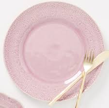 Our experts have listed out the top 10 dinner set brands that will help you create a picturesque dinner table setting in no time. 21 Best Dinnerware Sets In 2020 Matching Dinner Plates Glamour