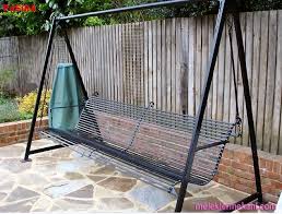 Kış geldiği için süngerini ve gölgeliğini çıkardım. Bahce Salincaklari Melek Kadinlar Kulubu