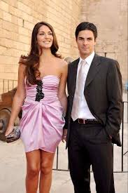 Mikel arteta's bio and a collection of facts like bio, net worth, team coached, nationality, contract, salary, transfer, married, wife, lorena bernal, age, facts, wiki, family, height, famous for. Arsenal Auf Twitter Mikel Arteta With His Beautiful Wife Lorena Berna Http T Co Wdltfvdmjp