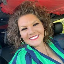 Brenda Mcdavid's Instagram, Twitter & Facebook