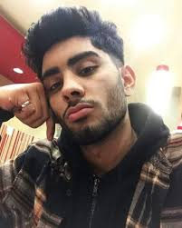 الشاب الباكستاني شبيه زين مالك يصنع الحدث عبر مواقع التواصل الاجتماعي ❤️