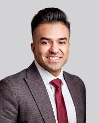 Central Alberta's Premier Professional Headshot and Branding Photographer