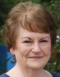 Amy Windley's Instagram, Twitter & Facebook