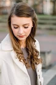 Shaina Mack's Instagram, Twitter & Facebook