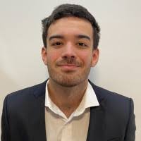 1800+ perfiles de «Oliver»