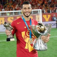 Younès belhanda professional football player. Younes Belhanda Kimdir