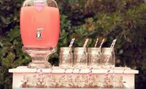 Fontaine De Jus De Fruits Frais Bocaux Pailles Colorees En Plastique Recyclable Mariage Ecolo Jus De Fruit Plastique Recyclable