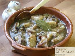 La caldereta de cordero es un plato muy indicado para las comidas en familia o con amigos. Caldereta De Cordero Receta Tradicional