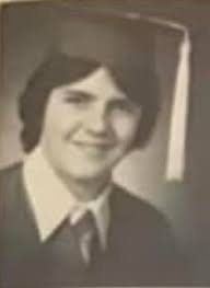 Bernie Eagles, a 1980 graduate of St. Mike's, has passed away in Sydney.  Condolences to his family and friends. 😢