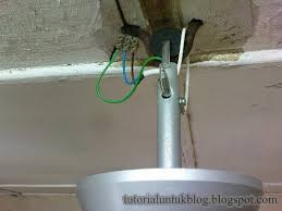 Tutorial step by step wiring pastikan wiring dengan betul supaya tidak berlaku litar pintas #doityourself. Pasang Kipas Siling Nurizdiy