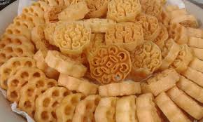 Di dalam blog ini saya ingin berkongsi beberapa resepi kuih tradisional yang menjadi kegemaran rakyat malaysia.terutama sekali bagi generasi dalam blog ini juga saya memilih kuih tradisi daripada kaum cina,india dan melayu. 5 Kuih Raya Yang Makin Terpinggir