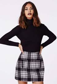 Black And White Plaid Skirt Outfit 48 Super Ideas How To Wear Black Skirt Christmas Gifts A Line Skirt Outfits Plaid Fashion Plaid Mini Skirt