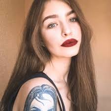 Shannon Bach (@skidrowgirl_xo)