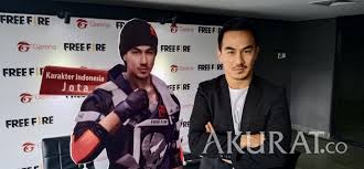 Seharusnya teknik ini lebih mudah jika cheat ini akan mengubah seluruh tubuh karakter free fire menjadi warna putih. Baru Dirilis Karakter Joe Taslim Di Free Fire Jadi Idola Baru