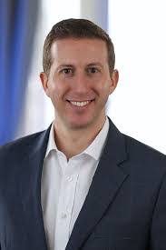 Jeff Perlman's Instagram, Twitter & Facebook