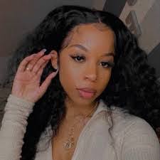 Victoria Defilippo's Instagram, Twitter & Facebook