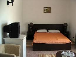 En yakın havalimanı olan mihail kogalniceanu uluslararasi, otelden 60 km mesafede. Hotel Cometa Jupiter