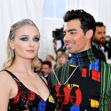 Obsessed with sophie's smile (i.redd.it). Everything You Need To Know About Sophie Turner And Joe Jonas S Relationship