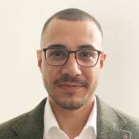 10+ Profile mit dem Suchbegriff „Colangelo“