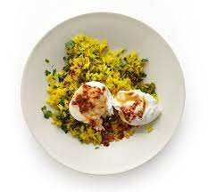Rice With Poached Eggs Recipe Recipe Poached Egg Recipe Green Rice Recipe Poached Eggs
