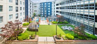 Berkeley heights is the original upscale apartment community in atlanta??s flourishing westside. Maa Buckhead Luxury Apartments In Atlanta Ga Maa