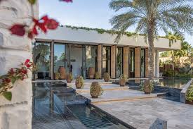 First Look World Famous Beach Club Nammos Now Open In Dubai Image 15 Famous Beaches Beach Club Dubai Beach