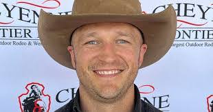 Lee Hardwick's Instagram, Twitter & Facebook