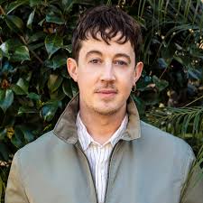 Alex Sharp May Be One of the Stars of 3 Body Problem But He's Also a True  Renaissance Man
