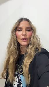 Issabela Camil De Joven