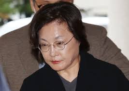 Prosecutors have demanded a prison sentence for Park Hee-young (63), head  of Yongsan-gu District Off..