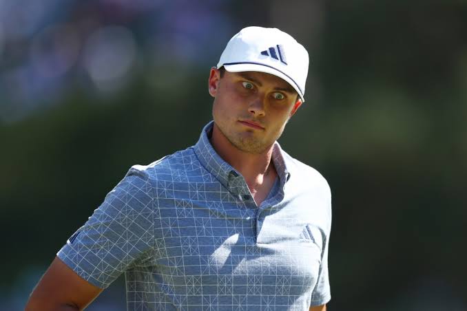 Ludvig Aberg halted by Augusta patron in bizarre moment after tying Masters  lead | talkSPORT