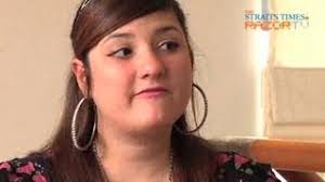 Singer breaks out of lawyer family (Megan Barker Pt 1)