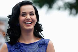 Sao đua nhau hẹn hò online