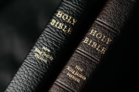 King james bible or kjv, is an english translation of the christian bible by the church of england begun in 1604 & completed in 1611. 30 000 King James Bible Pictures Download Free Images On Unsplash