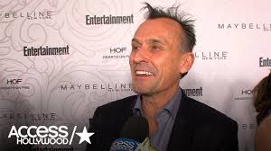 C'est un clin d'œil à des personnages de prison break : Robert Knepper On What S Changed For T Bag Since Original Prison Break Access Hollywood Youtube