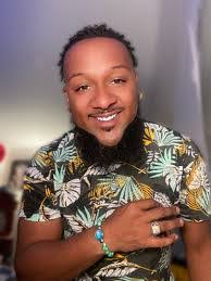 Mitchell Mack's Instagram, Twitter & Facebook