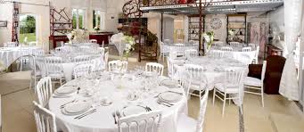 Location tables, location chaises, location de tentes de réception pour fêtes et réception vous propose ici la location de chaises pliantes privés (anniversaire, baptême, bat et bar mitzvah, cocktail, vin d'honneur, fête de noël, fête religieuse, fiançailles, mariage, pacs, rallye, rave. Location Vaisselle Et Mobilier Saintes 17 Charente Maritime