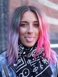 Kat Pearson (hatenooneloveal)